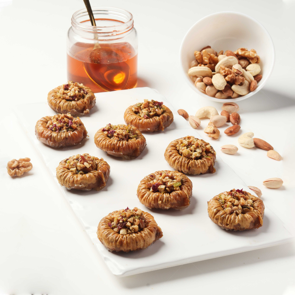 Baklava Fruit And Nut Ring