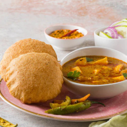 Bedmi Puri With Sabji