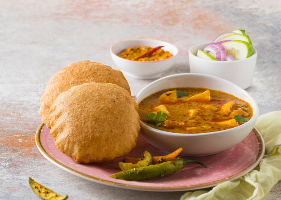 Bedmi Puri With Sabji