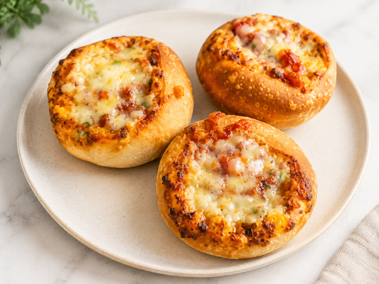 Cheesy Pizza Bun