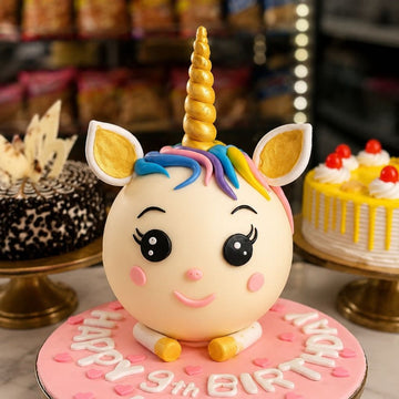 Cute Unicorn Pinata Cake