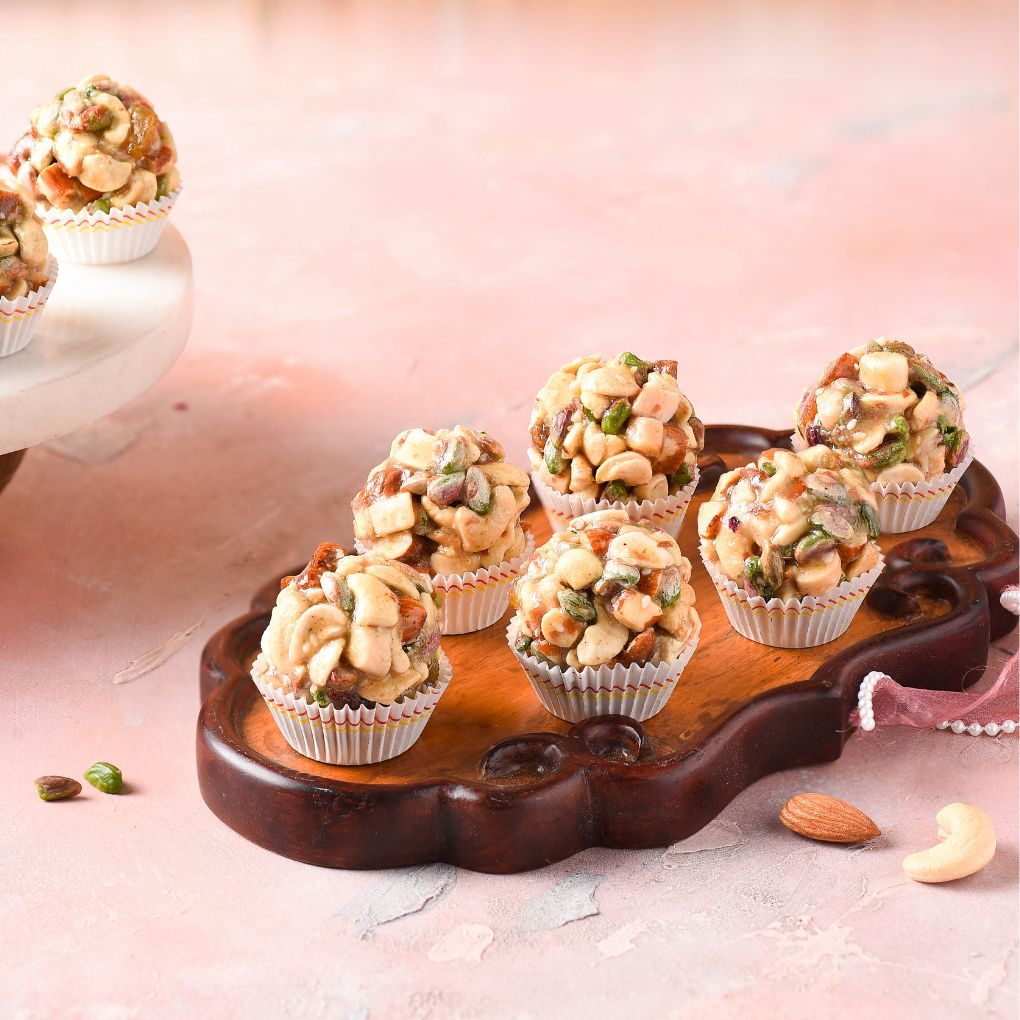 Dry Fruit Khajoor Laddu