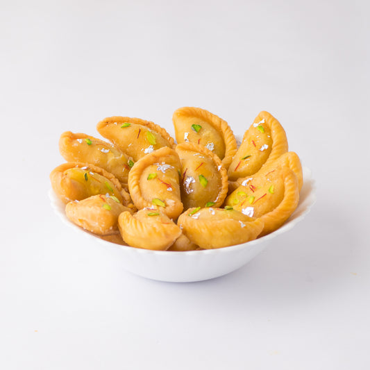 Gujia Kesar Phiki