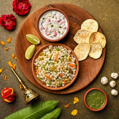 Falahari Sabudana Khichdi with Raita and Chips