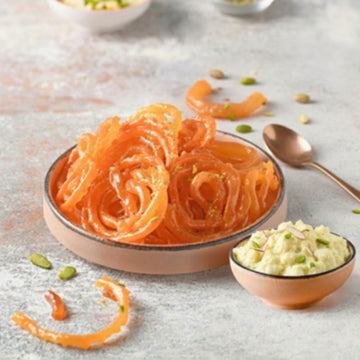 Jalebi With Rabri