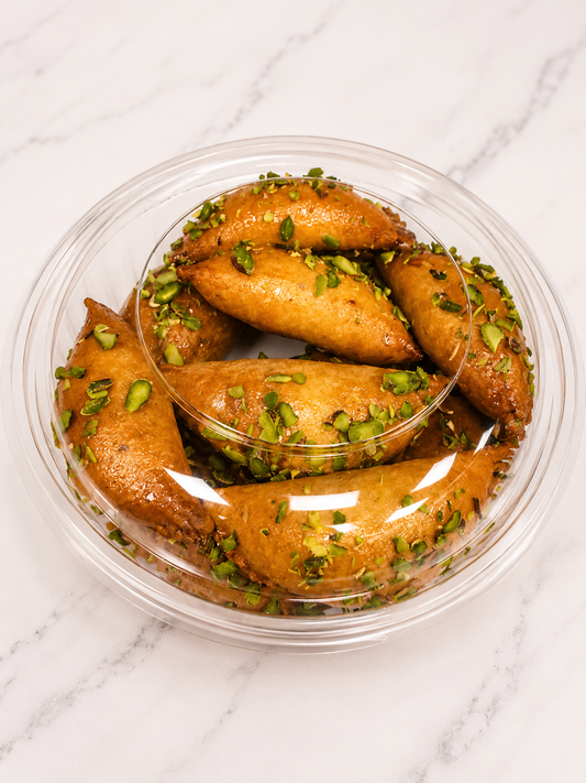Pistachio Gujiya (Sweet Gujiya)