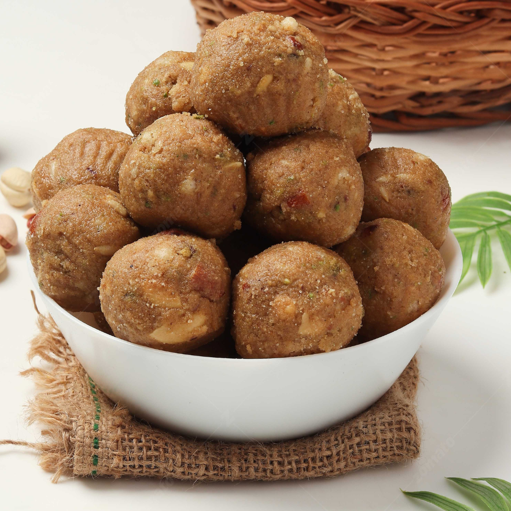 Laddu Atta Dry Fruit